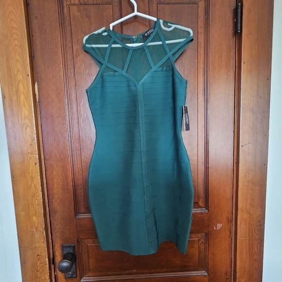 Guess Women's Green Short Sleeve Mesh Round Neck Bodycon Dress - Picture 3 of 8